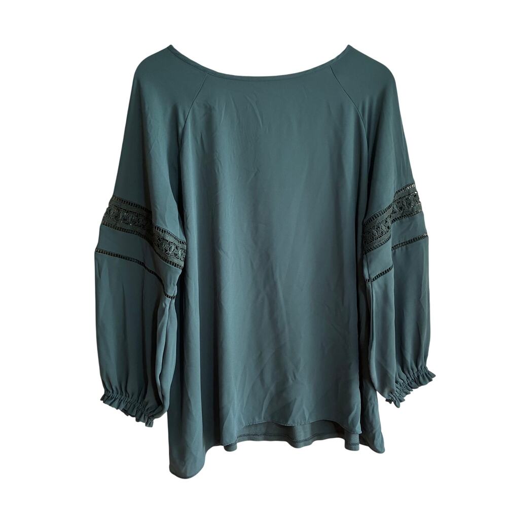 LOFT ann taylor green long sleeved bohemian top women's size large embroidered